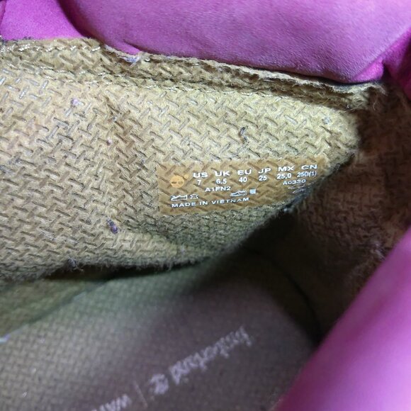 Timberland Boots Women's Size 7 Pink Nellie Chukka Nubuck Leather Shoes - Picture 8 of 10